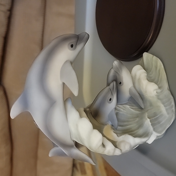 Masterpiece Porcelain by Homco Dolphins - Picture 2 of 4
